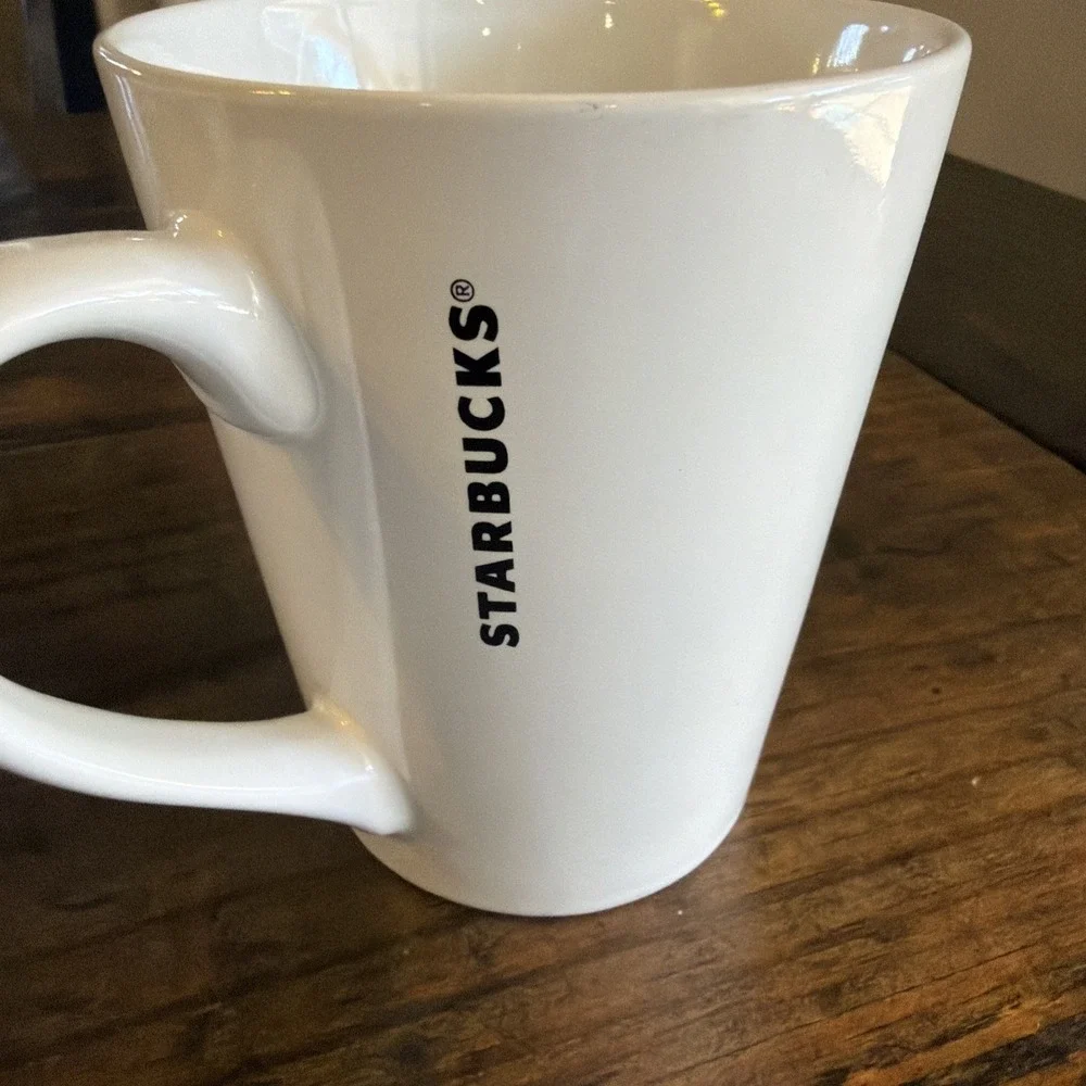 Starbucks 2017 White Green Siren Logo Coffee Mug 12 oz Ceramic